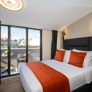  Hotel Robin
