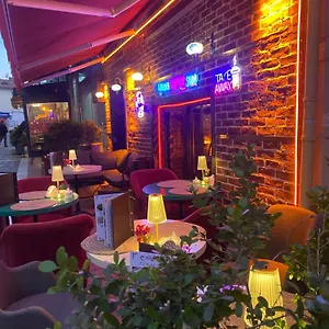  Apart-hotel Golden Arrow Old